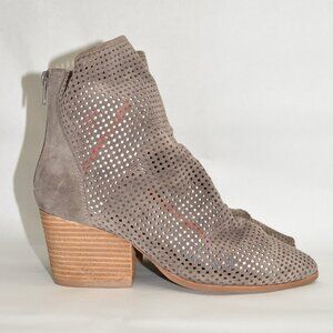 $180 JEFFREY CAMPBELL JANELLE TAUPE LASER CUT BOOTIE SLOUCHY SUEDE 7.5 (TPO14)